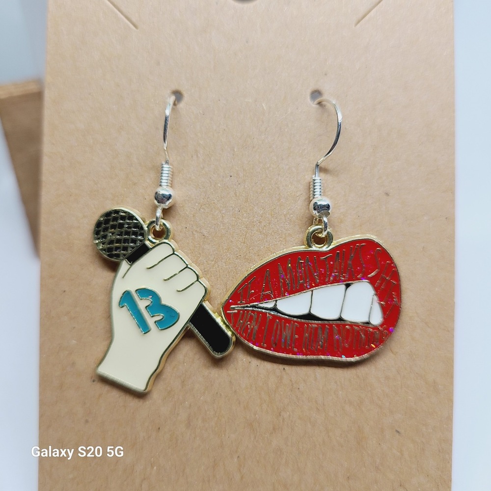 Taylor Swift Inspired Earrings‎ Speak Now Era Hand Lips Microphone